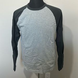 J Crew x Wallace & Barnes raglan baseball tee. Gray Size Medium.